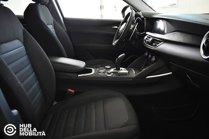 ALFA ROMEO Stelvio 2.2 Turbodiesel 190 CV AT8 Q4 Business